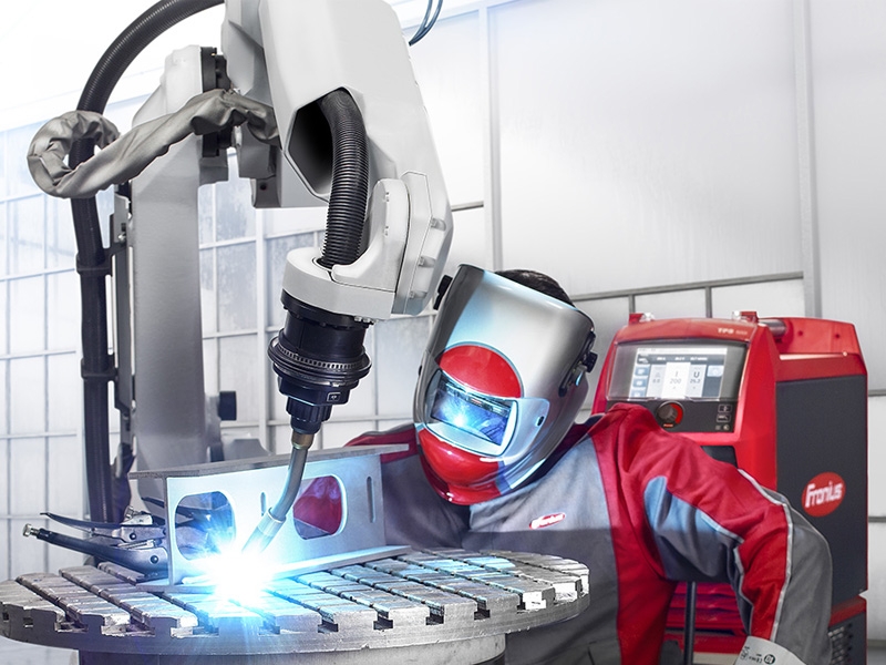 fronius tps 500i gaz altı kaynak makinesi